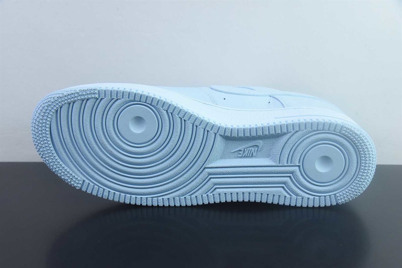 耐克 Nike Air Force 1 Low x Travis Scott Cactus Jack 低帮联名 蓝色板鞋 纯原版本 货号：JF7727-400 实拍细节图