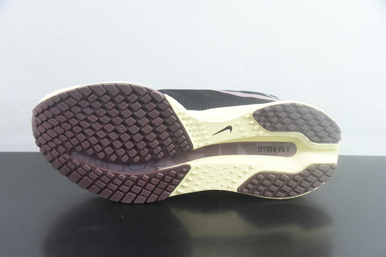 耐克 Nike Air Zoom Pegasus Premium 网面全掌气垫缓震 黑灰跑鞋 纯原版本 货号:IM0701-001 实拍细节图