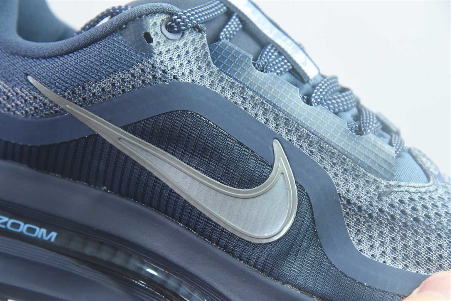 耐克 Nike Pegasus Premium 飞马全掌气垫跑步 蓝灰运动鞋 纯原版本 货号:HQ2592-405 实拍细节图