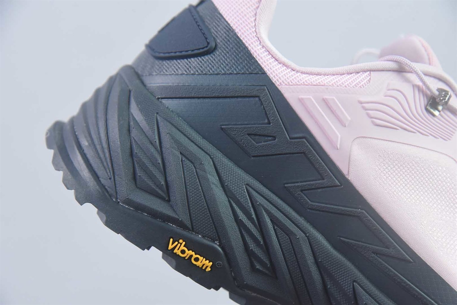 可隆 KOLON SPORT MOVE ALPHA lite 耐磨透气轻便 粉色低帮徒步鞋 纯原版本 货号:LUFH6MN040 实拍细节图