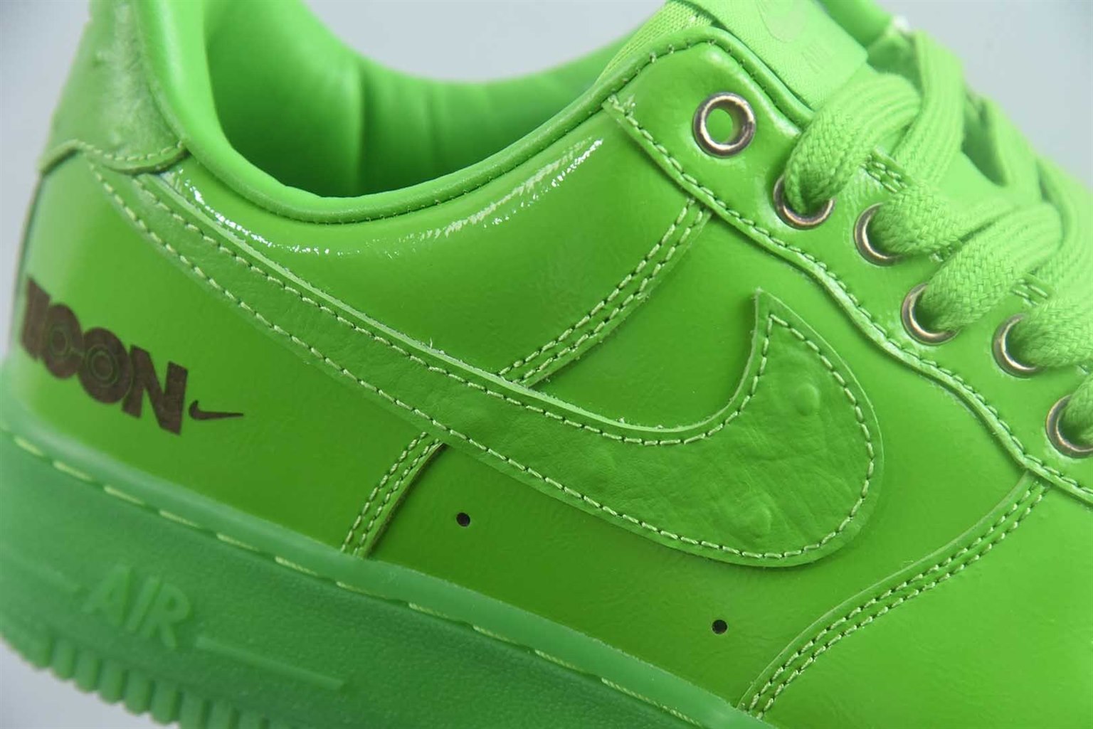 耐克 Nike Air Force 1 07 Low 绿色低帮板鞋 纯原版本 货号:IV6822-399 实拍细节图