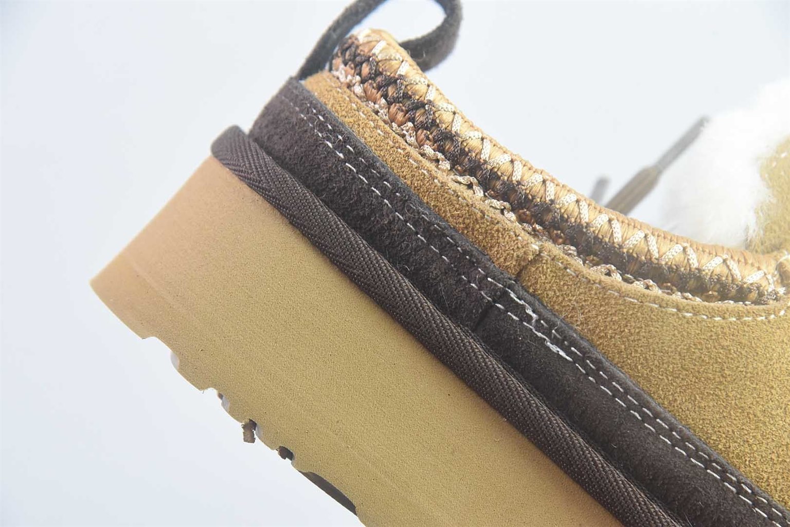 UGG W Heritage Lace-Up 系带毛毛厚底 栗色拖鞋 纯原版本 货号:1180361-SNDC 实拍细节图