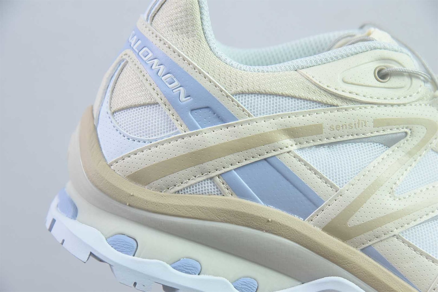 萨洛蒙 SALOMON XT-Quest 探索者系列户外越野 米白跑鞋 492618-24 纯原版本 货号：ELM27322830 实拍细节图