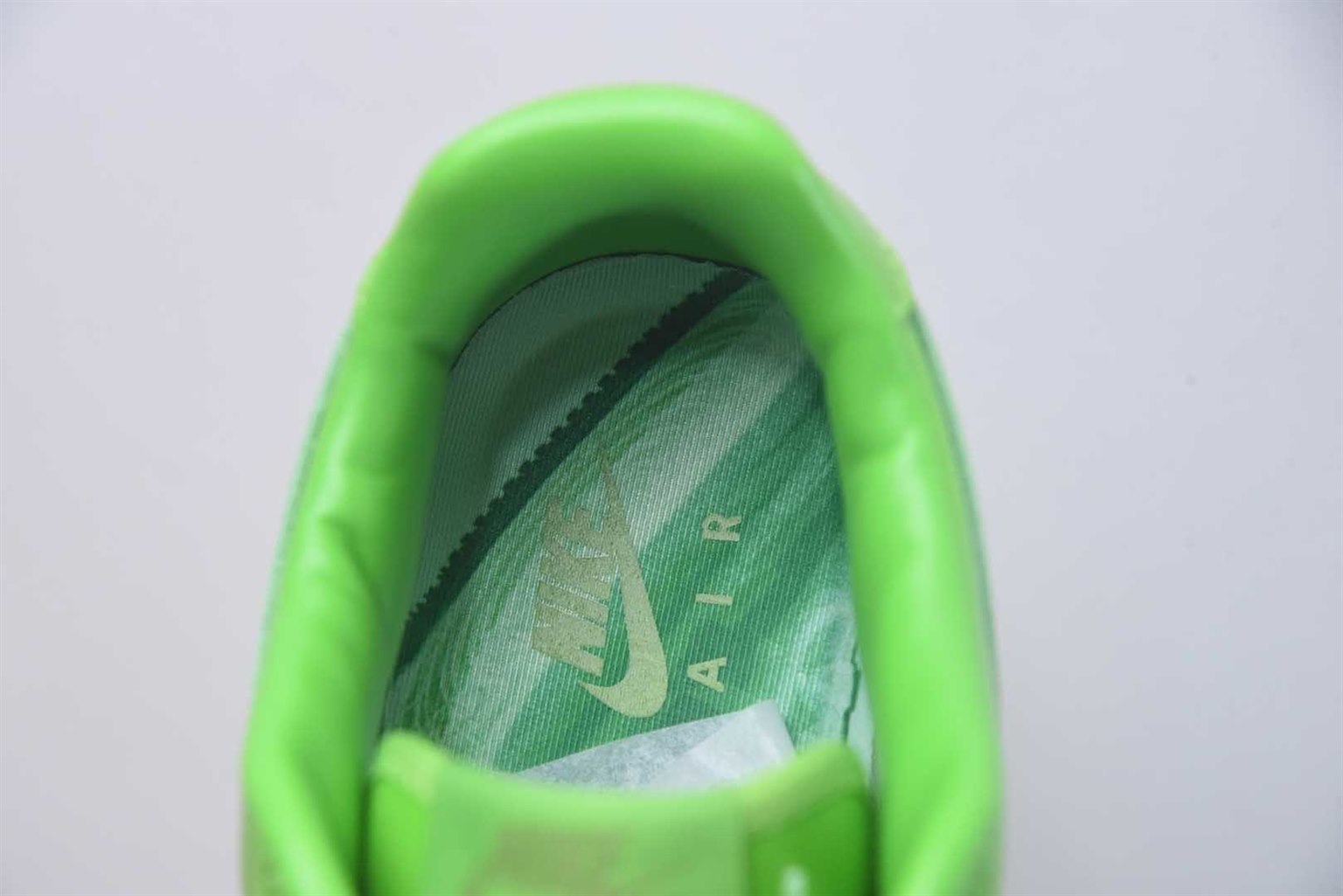 耐克 Nike s2 ‼️ 空军一号 af1 漆皮 巨人 Air Force 1 经典日常 绿色低帮板鞋 青苹果 纯原版本 货号:IV6822-399 实拍细节图
