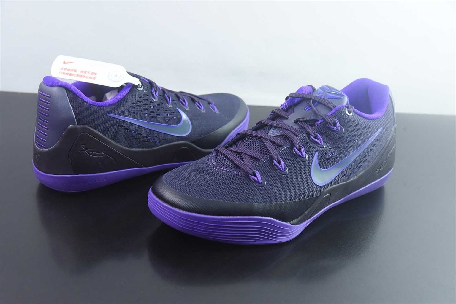 耐克 Nike Kobe 9 EM Low Protro 紫色低帮篮球鞋 纯原版本 货号：IH1401-500 实拍细节图