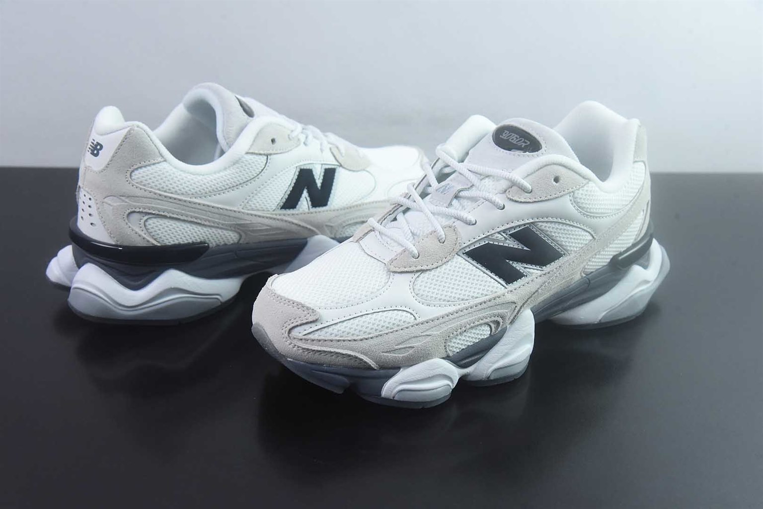 新百伦 New Balance NB9060 灰色 纯原版本 货号:U90608OL 实拍细节图