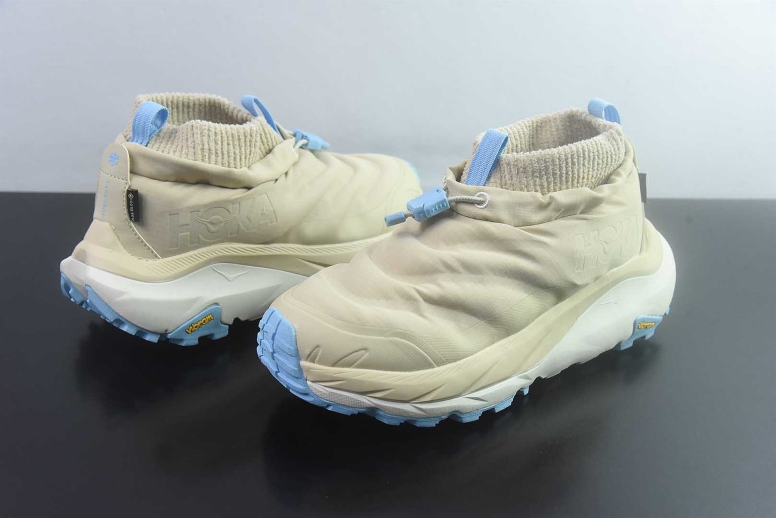 霍伽 HOKA ONE ONE KAHA 2 FROST MOC GTX 卡哈 2 中帮 卡其徒步鞋 纯原版本 货号：1155210-OKD 实拍细节图