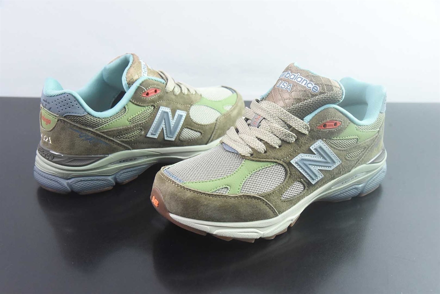 新百伦 New Balance 990v3 x Bodega 联名 复古 棕色跑鞋 纯原版本 货号:M990BD3 实拍细节图